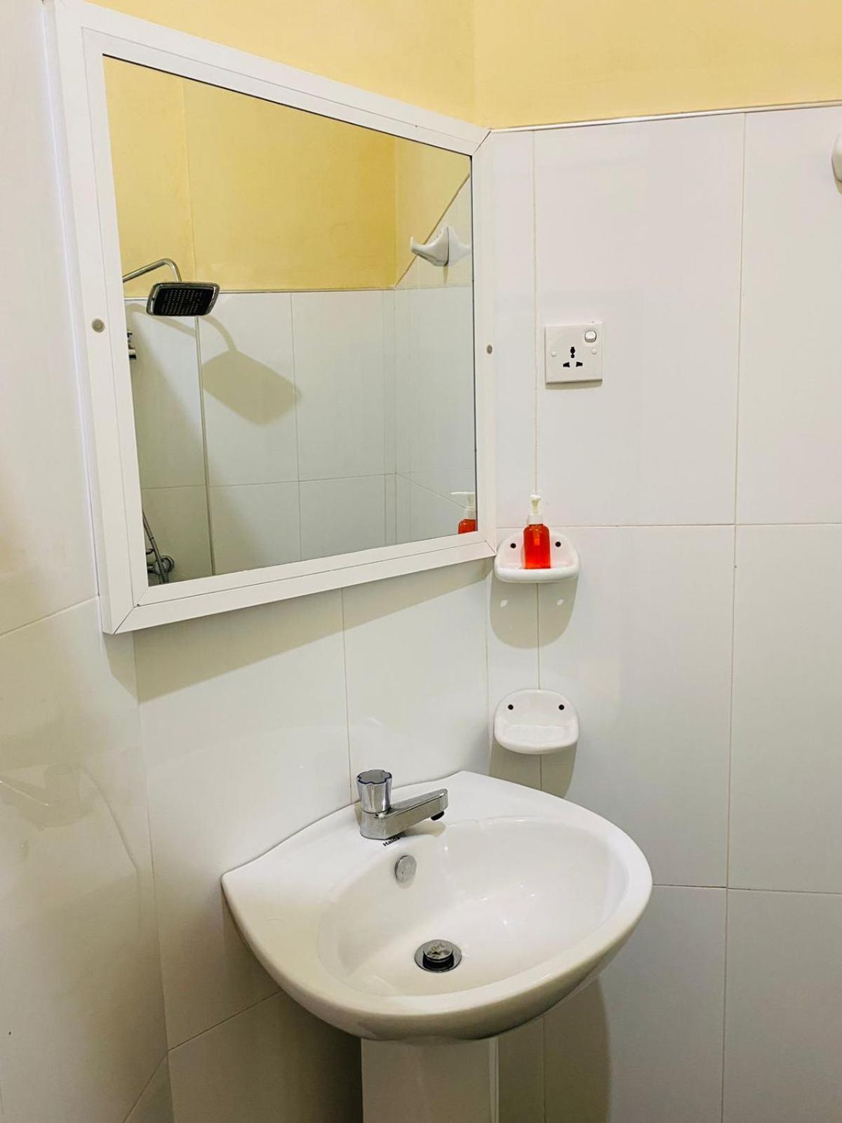 Poppies Mirissa Hotel Ngoại thất bức ảnh