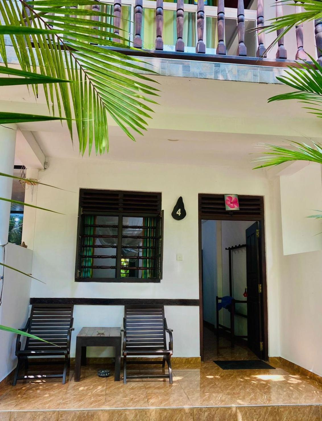 Poppies Mirissa Hotel Ngoại thất bức ảnh