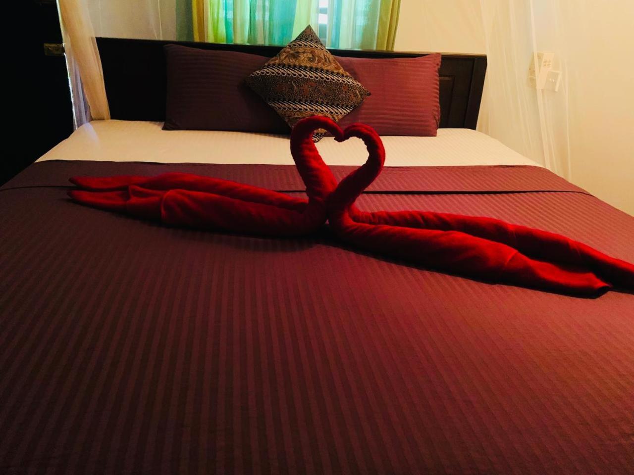 Poppies Mirissa Hotel Ngoại thất bức ảnh