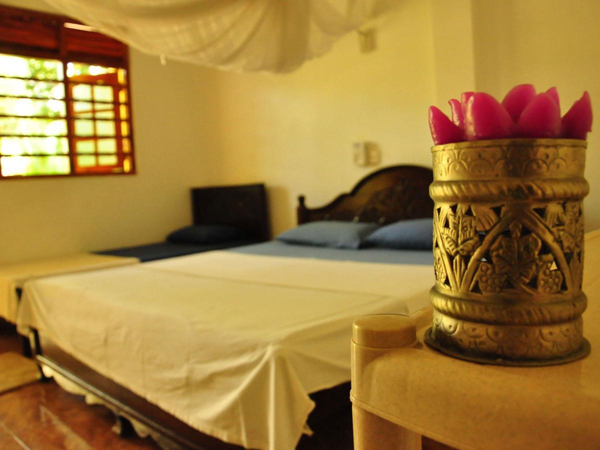 Poppies Mirissa Hotel Ngoại thất bức ảnh